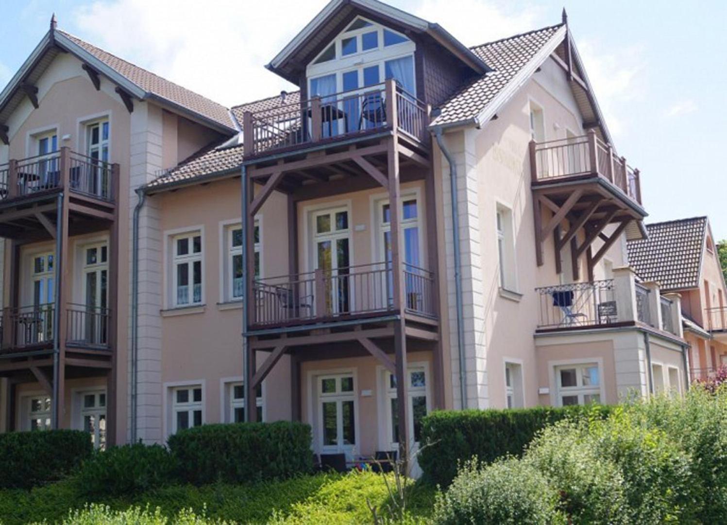 Villa Lichtdurchflutete Fewo Mit 2 Balkonen, Strandnah, Mit Parkplatz Ostseebad Kühlungsborn Exterior foto